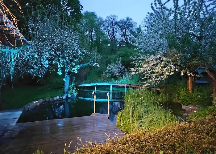 In Peetzig Am شقة آنغرمونده